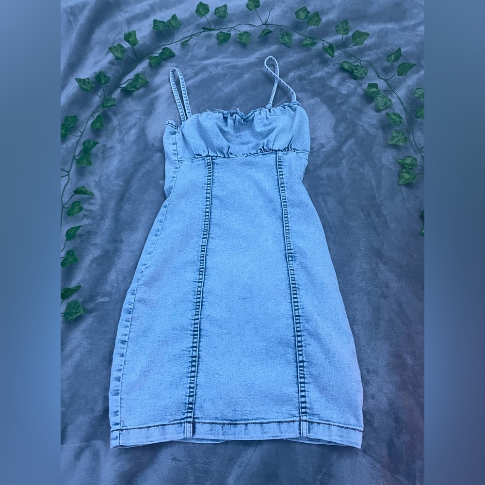H&M jean dress  Size XS
